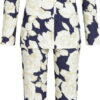 Blauwe doorknoop pyjama witte rozen ~ Spinze.nl