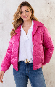 Bomber Jacket Quilted Fuchsia ~ Spinze.nl
