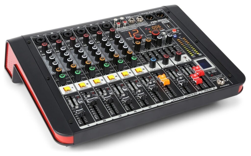 Power Dynamics PDM-M604A 6 kanaals muziek mixer / versterker ~ Spinze.nl