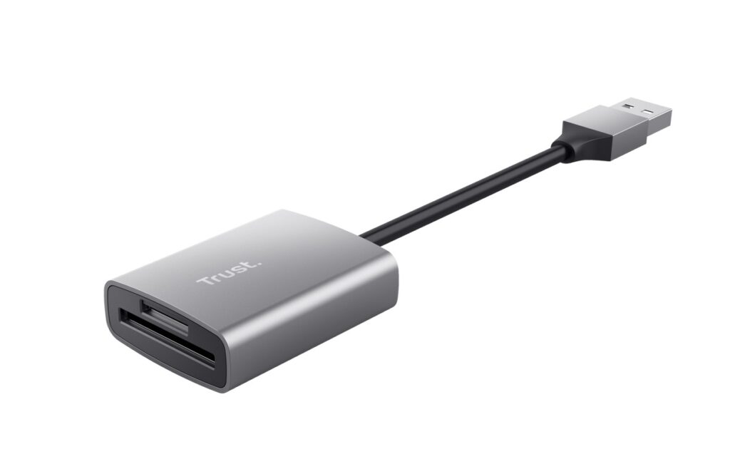 Trust Dalyx Fast Aluminium USB Cardreader Desktop accessoire ~ Spinze.nl