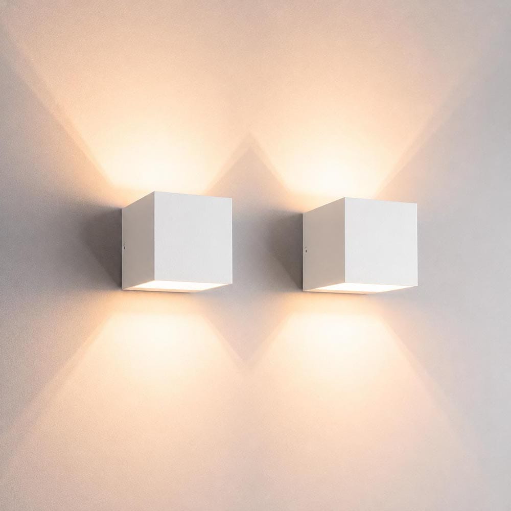 2x Fornax bianco by LUSENZ - Kubusvormige up and down wandlamp met een mat witte coating | LUSENZ