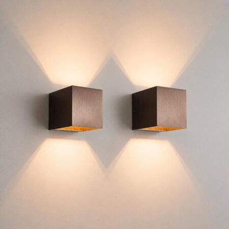 2x Fornax bronzo by LUSENZ - Kubusvormige up and down wandlamp met een geborstelde bronze coating | LUSENZ