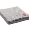 Aran plaid lichtgrijs | Knit Factory