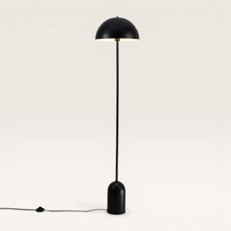 Avela - Zwarte Staande lamp Metaal - 150 cm - Woonkamer lamp - Modern design - E27 fitting - Met voetschakelaar | LUSENZ