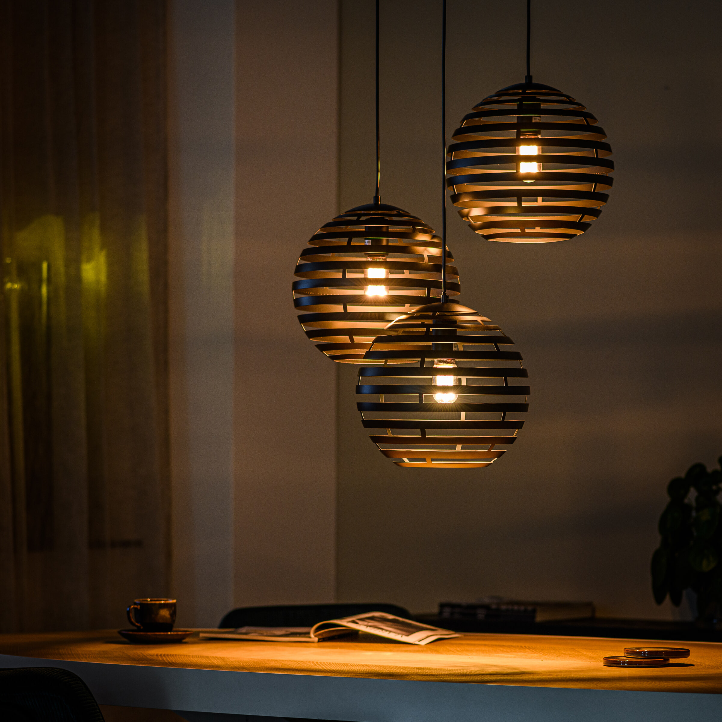 BASE Hanglamp Lando 3-lamps - Zwart | BASE