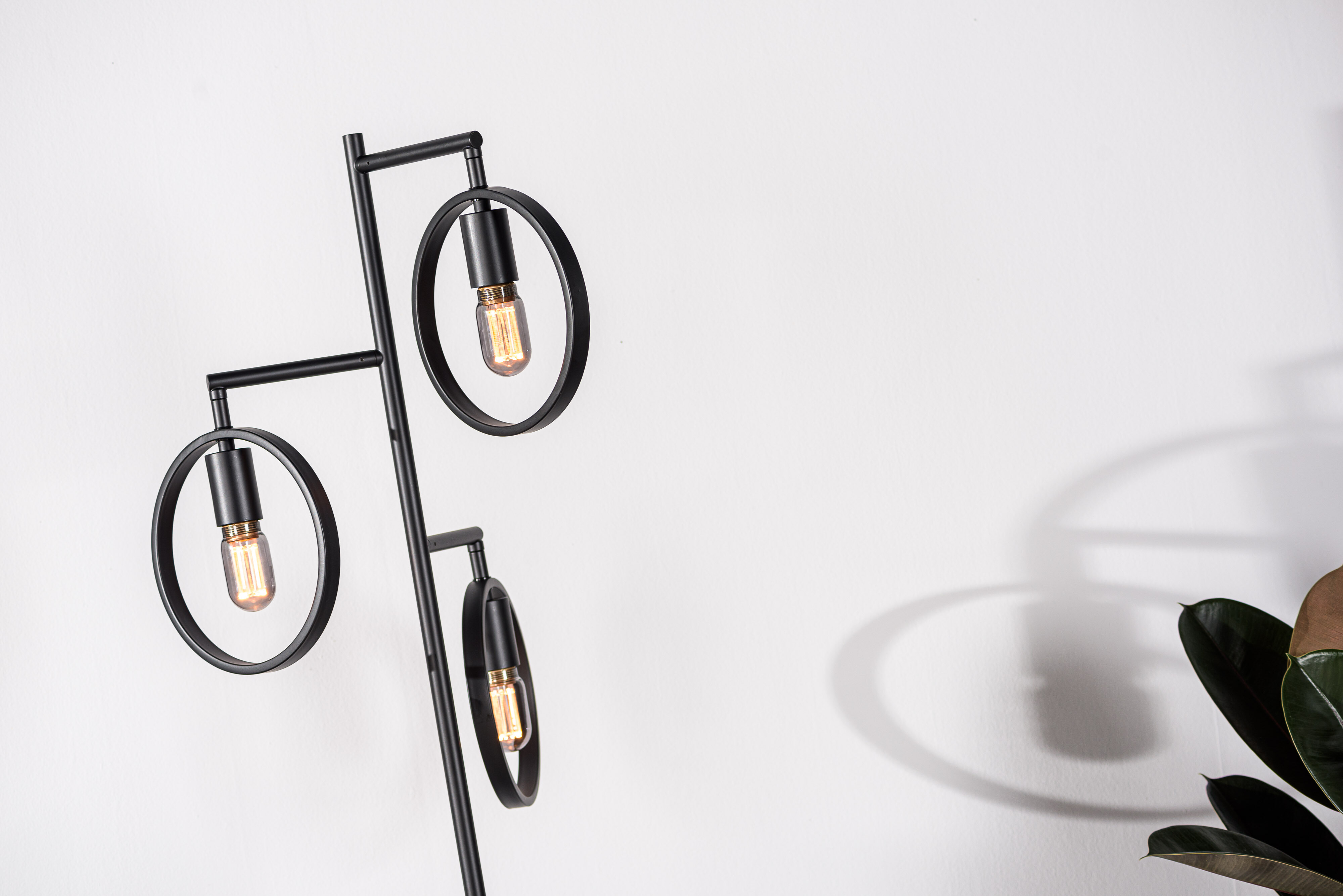 BASE Vloerlamp Pricila 3-lamps - Zwart | BASE