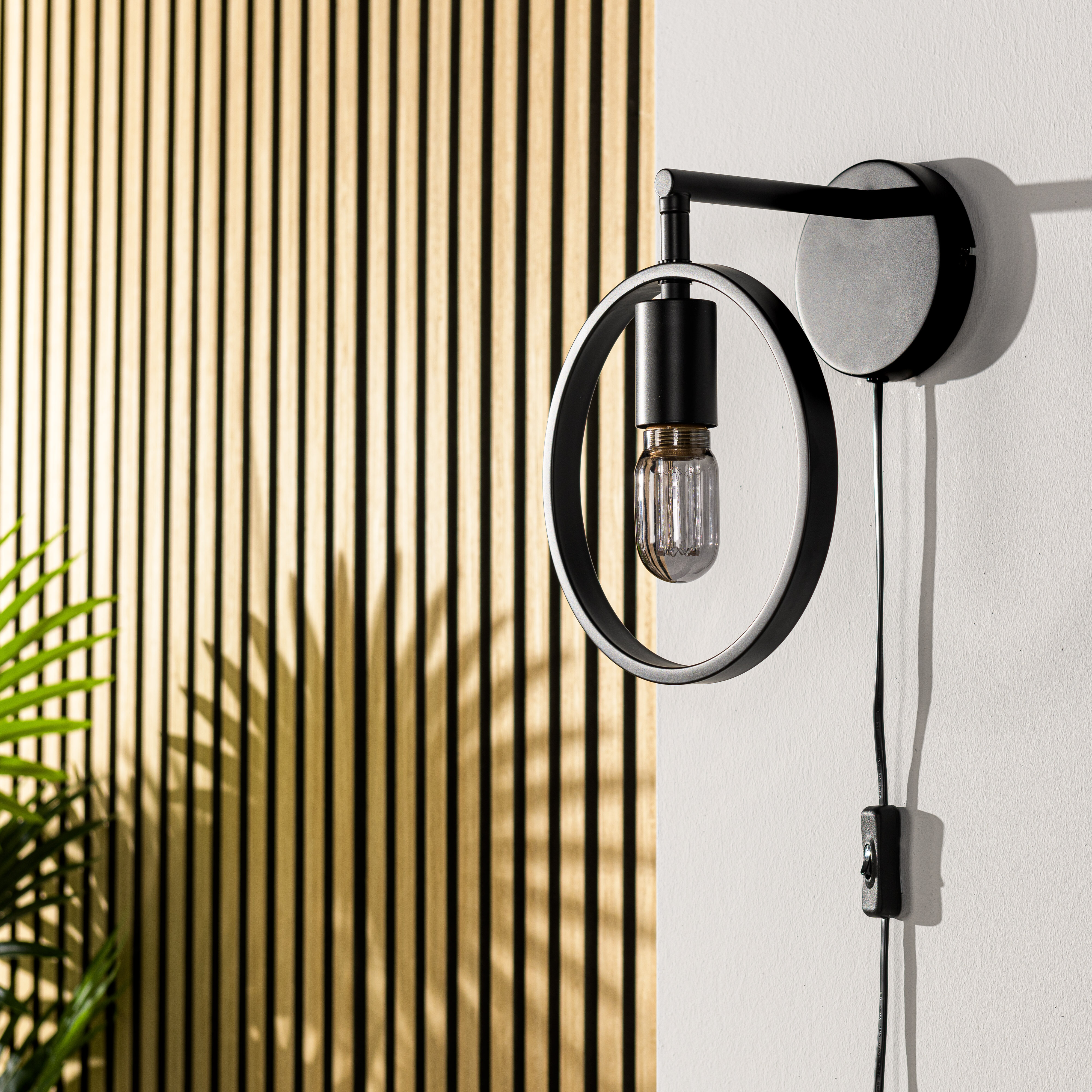 BASE Wandlamp Jadine 1-lamps