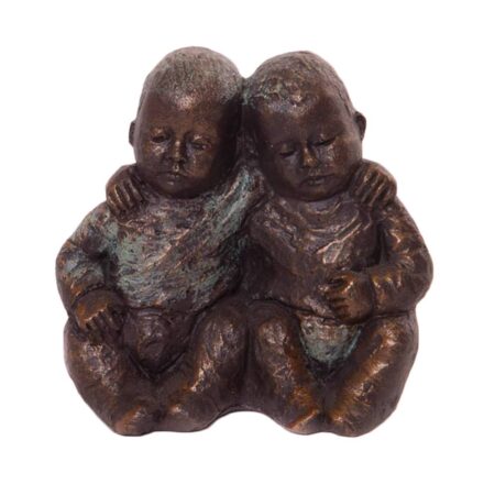 Beeld Twee jongens zittend | Tenax