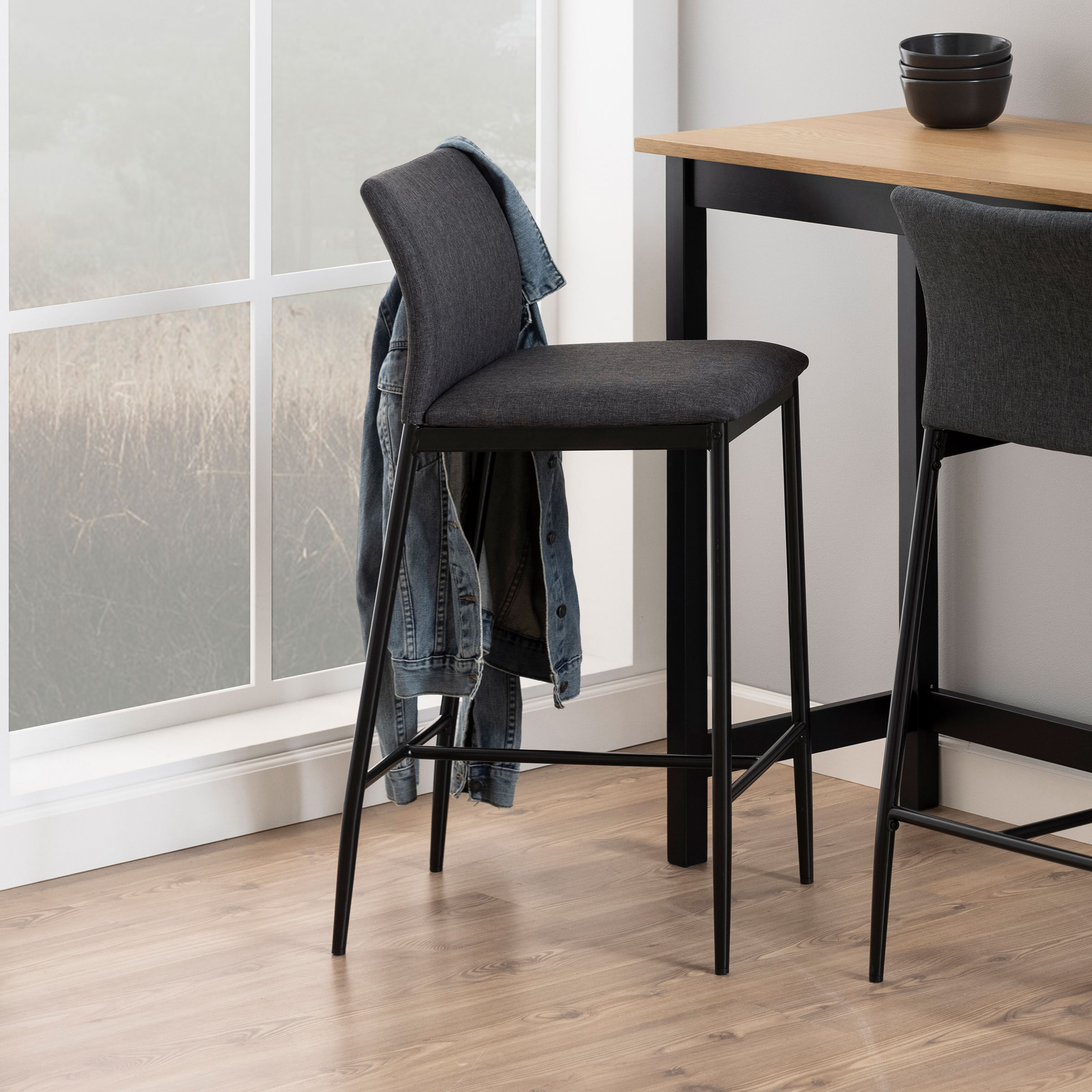 Bendt Barstoel Nuna Stof - Grijs (zithoogte 67cm) | Bendt