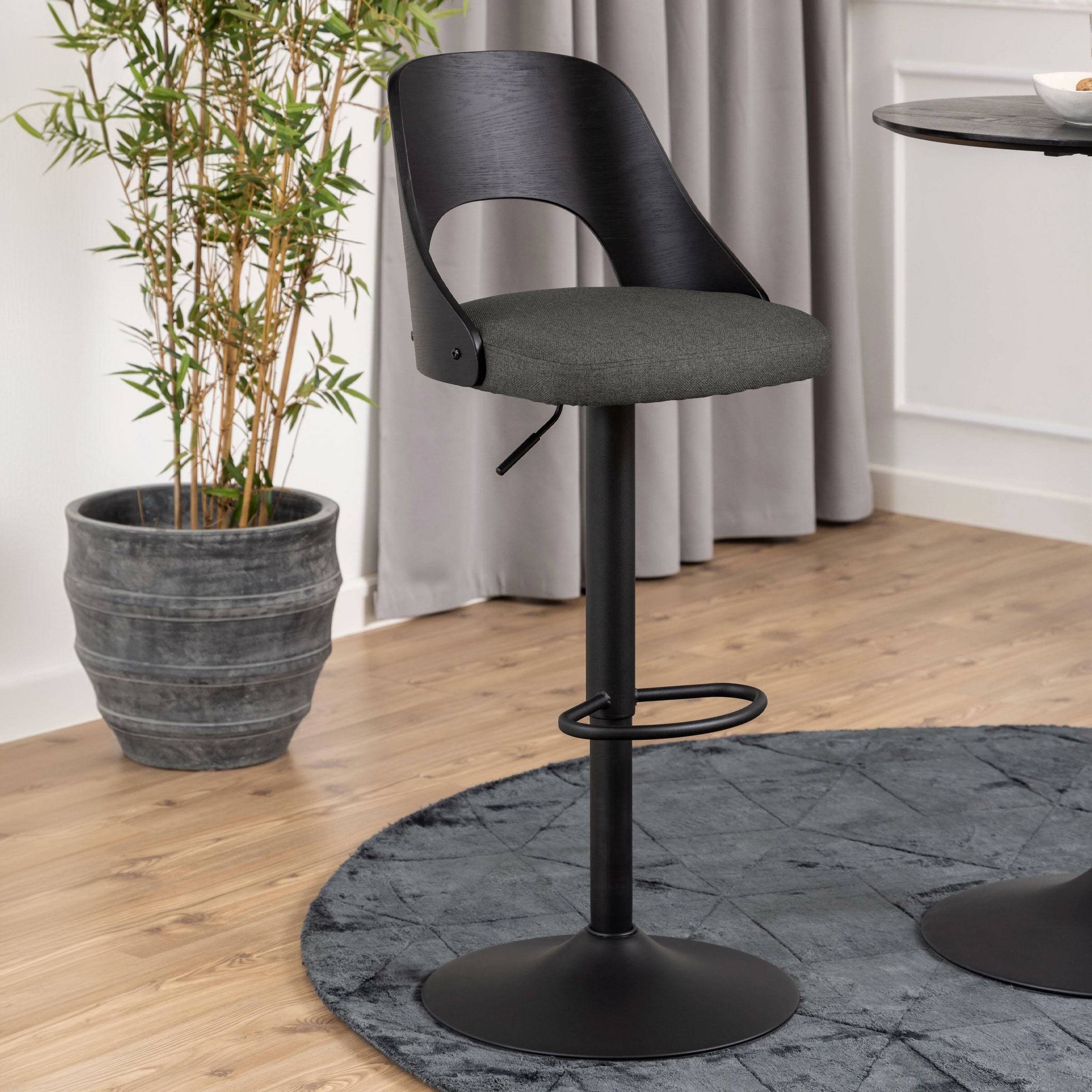 Bendt Draaibare Barkruk Vila - Donkergrijs (zithoogte 62-84cm) | Bendt