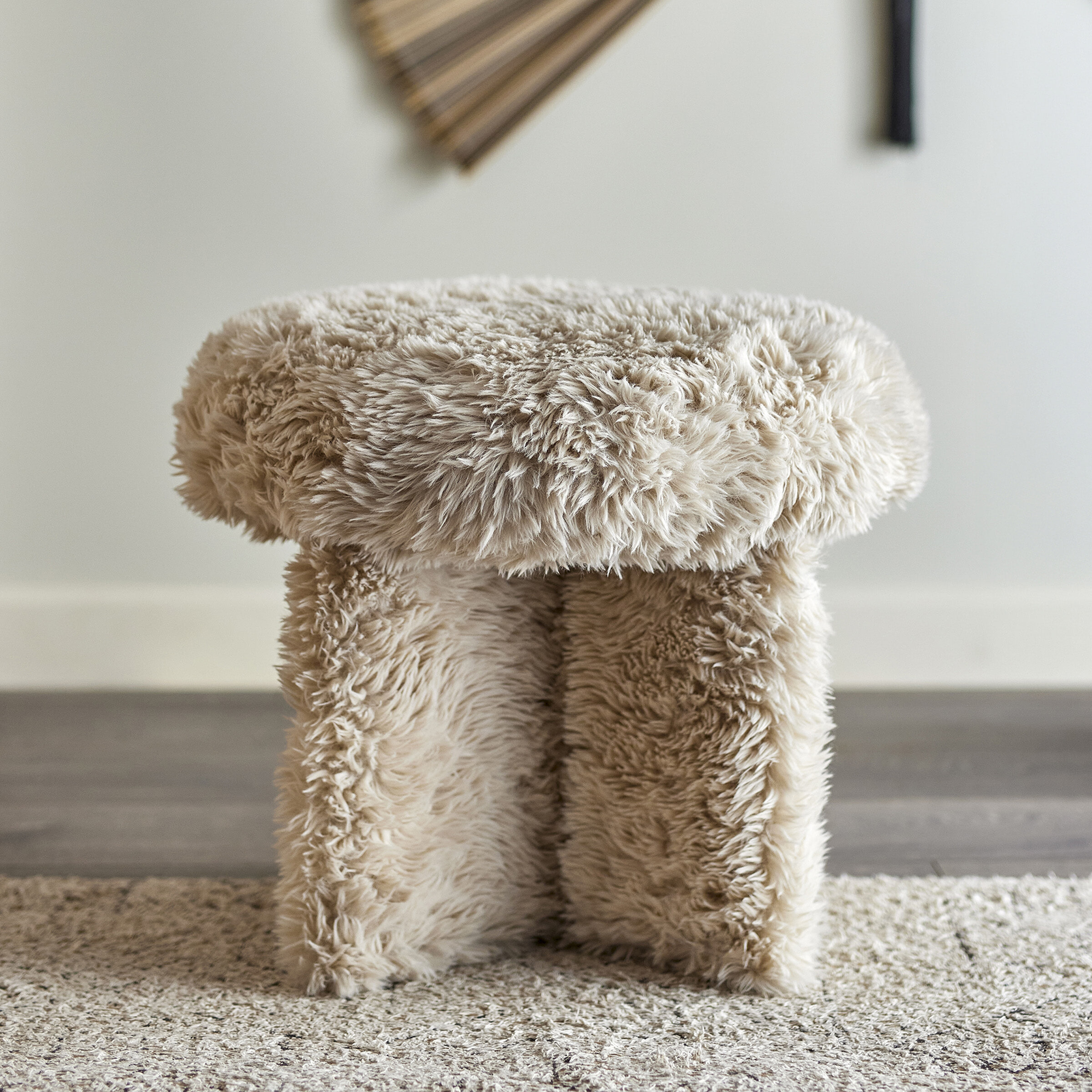 Bloomingville Poef Frikka Fluffy - Naturel | Bloomingville