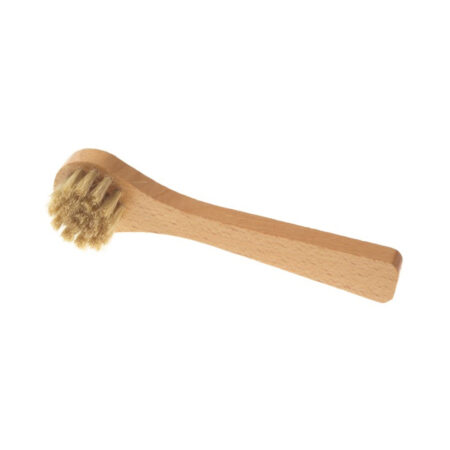 Borsteltje gelakt |