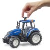 Bruder Tractor New Holland T5.120 - schaal 1:16 | Bruder