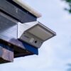 Burley - LED Solar Wandlamp met bewegingssensor en schemerschakelaar - 3 lichtstanden - 21 LEDs - 3000K - IP65 Waterdicht - Solar buitenlamp | HOFTRONIC