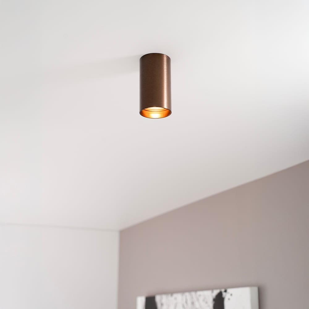 Canopus bronzo s by LUSENZ - Cilindervormige opbouwspot in met geborsteld bronzen coating | LUSENZ