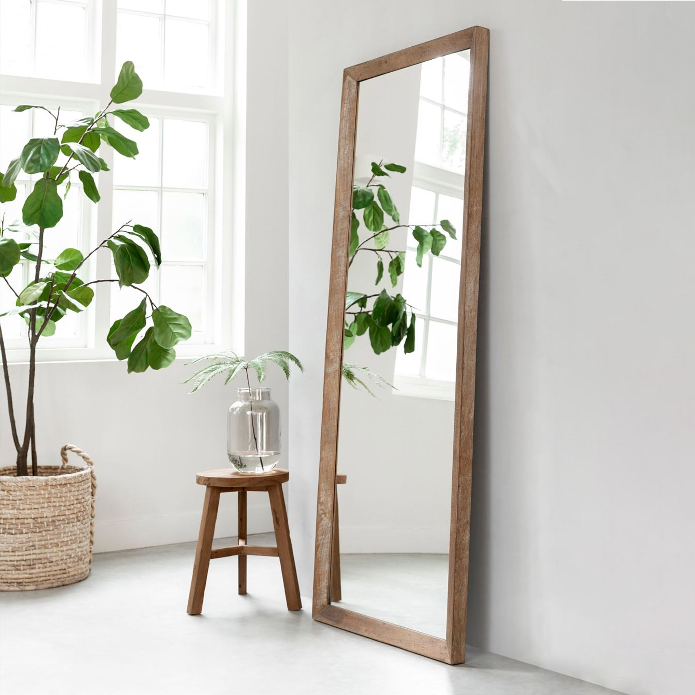 DTP Home Spiegel Metropole Teakhout