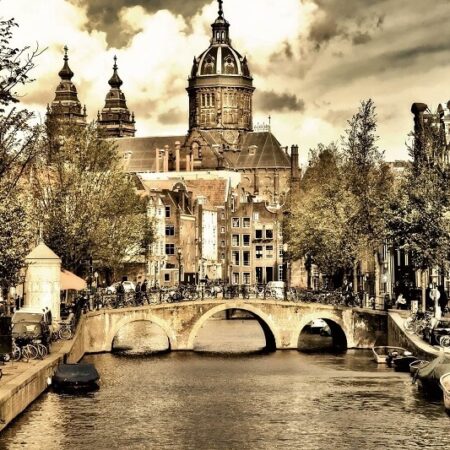 Glasschilderij Gracht met kerk | Gave Specials