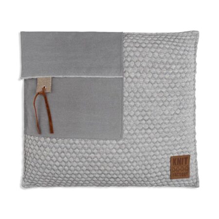 Jack kussen 50x50 lichtgrijs / beige | Knit Factory