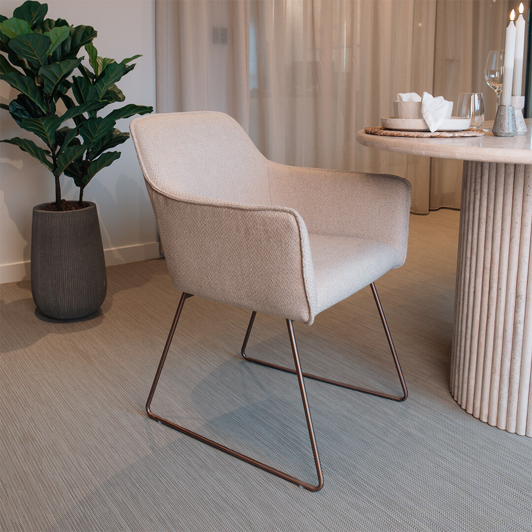 Jesper Home Eetkamerstoel Hofu Slide Rose Gold - Wild Walnut | Jesper Home