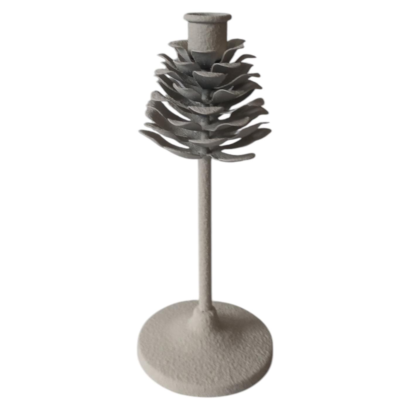 Kandelaar Pinecone op voet wit H22