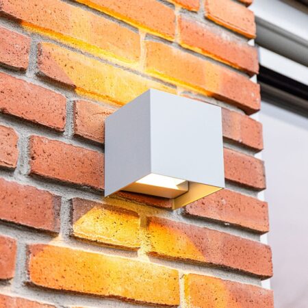 Kansas LED Wandlamp kubus - Dimbaar - 7 Watt 560 lumen - 3000K warm wit - IP65 Waterdicht - Grijs - Up & downlight - Voor binnen en buiten | HOFTRONIC
