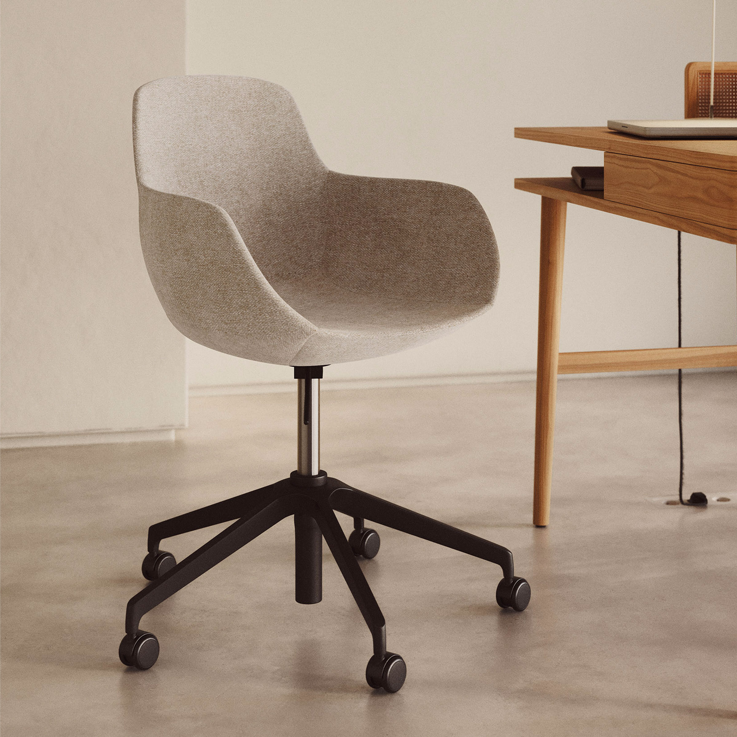 Kave Home Bureaustoel Tissiana Chenille - Beige | Kave Home