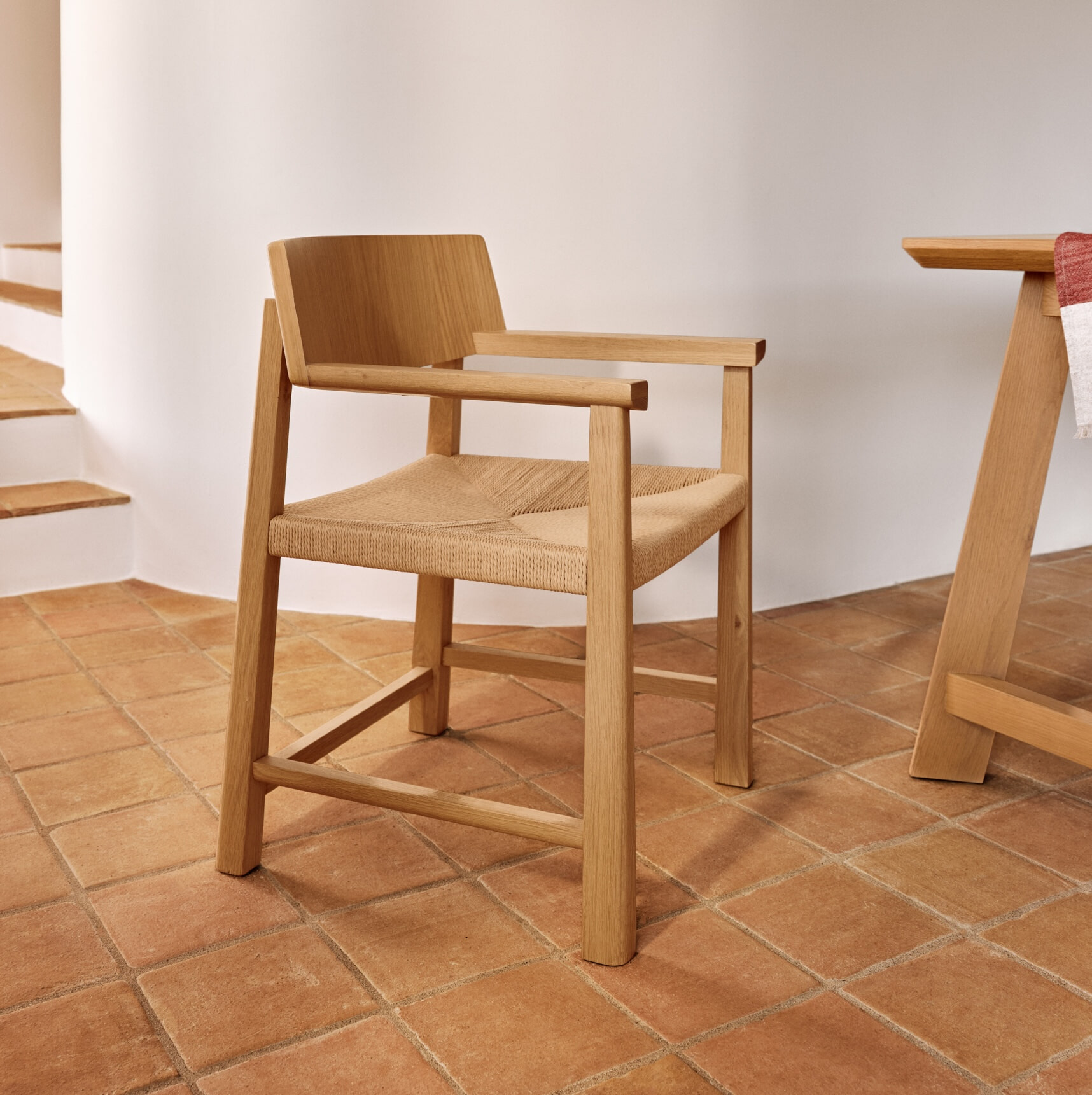 Kave Home Eetkamerstoel Idun Eikenhout en touw - Naturel | Kave Home