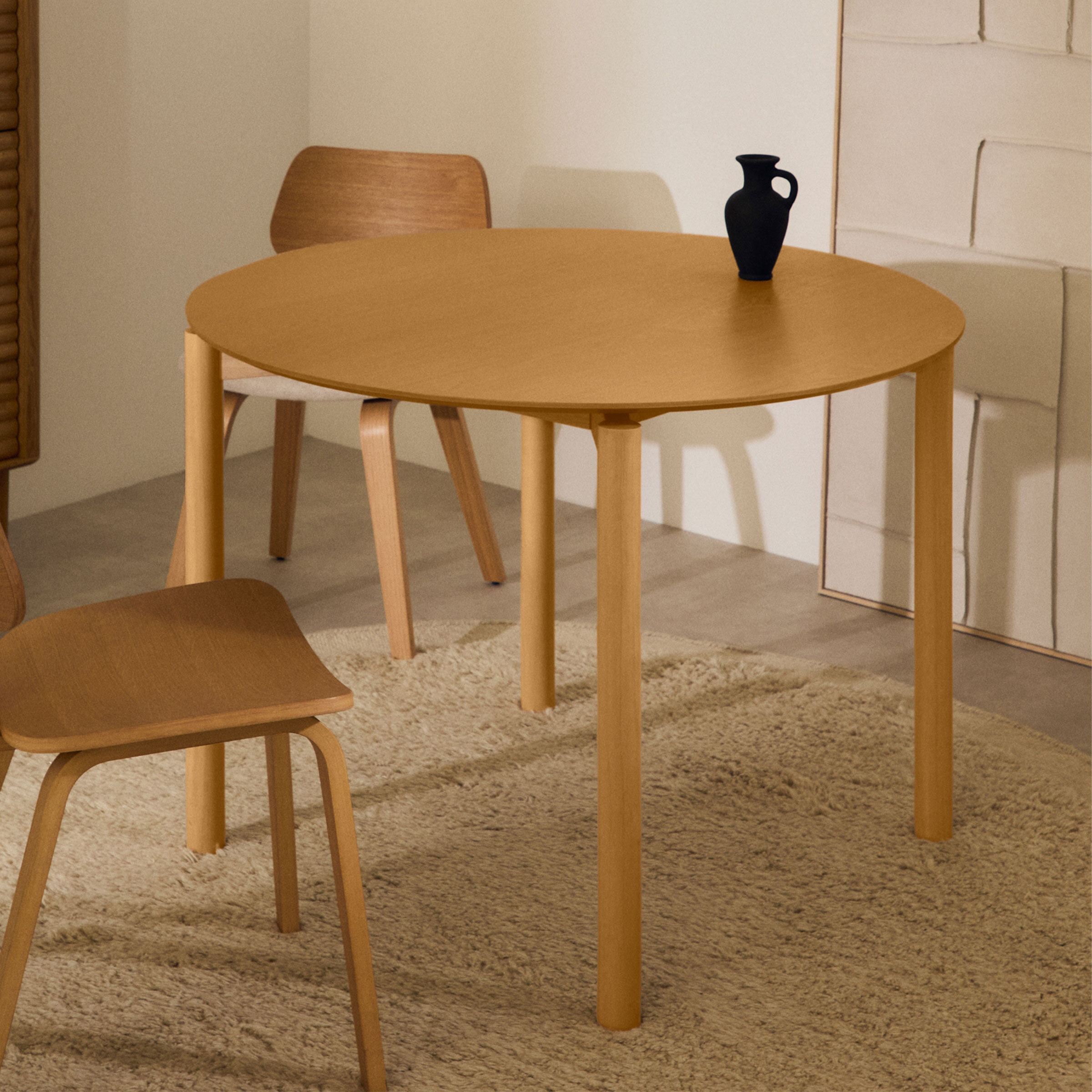 Kave Home Ronde Eettafel Indara Essen en rubberhout
