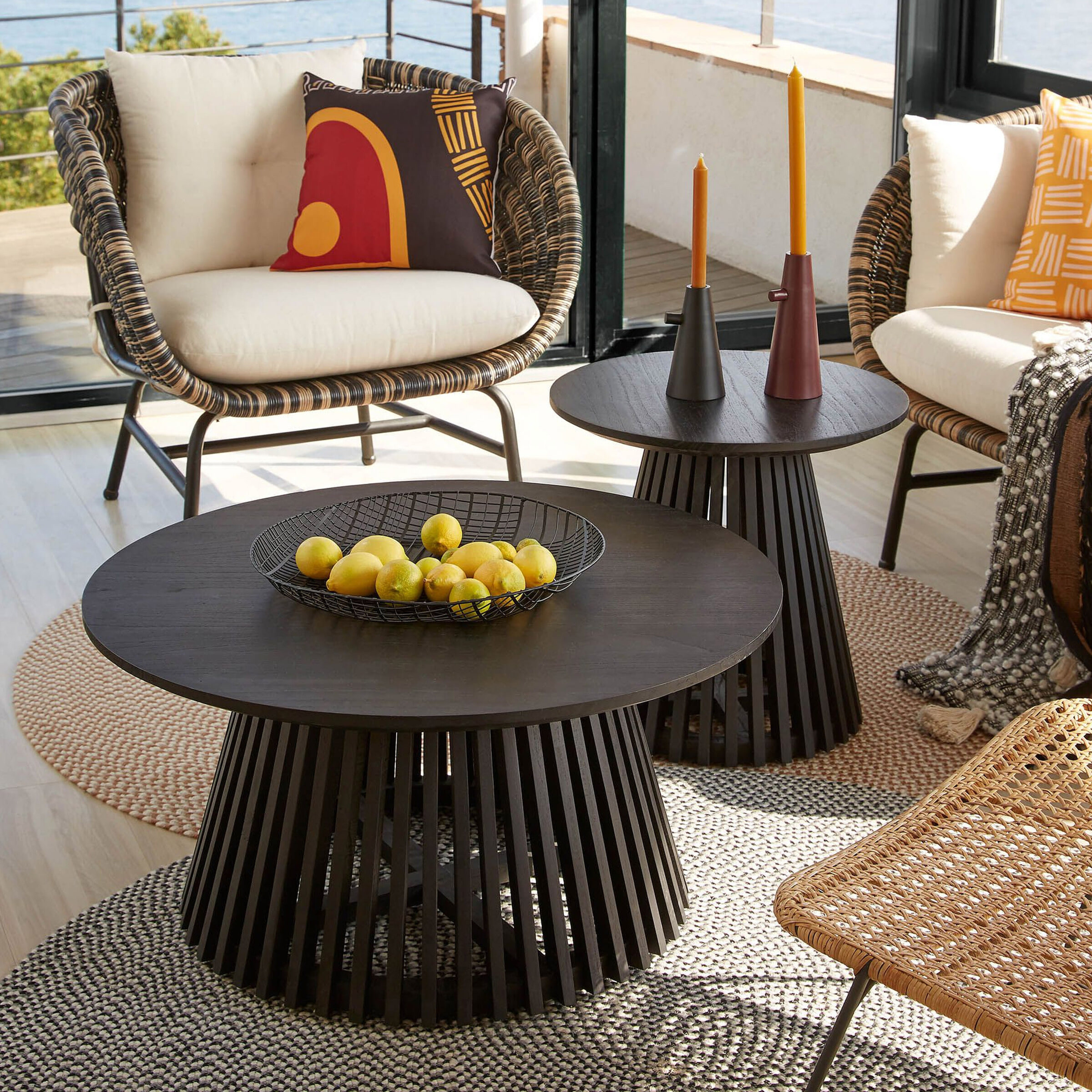 Kave Home Salontafel Jeanette Set van 2 stuks Teakhout - Zwart - Rond | Kave Home