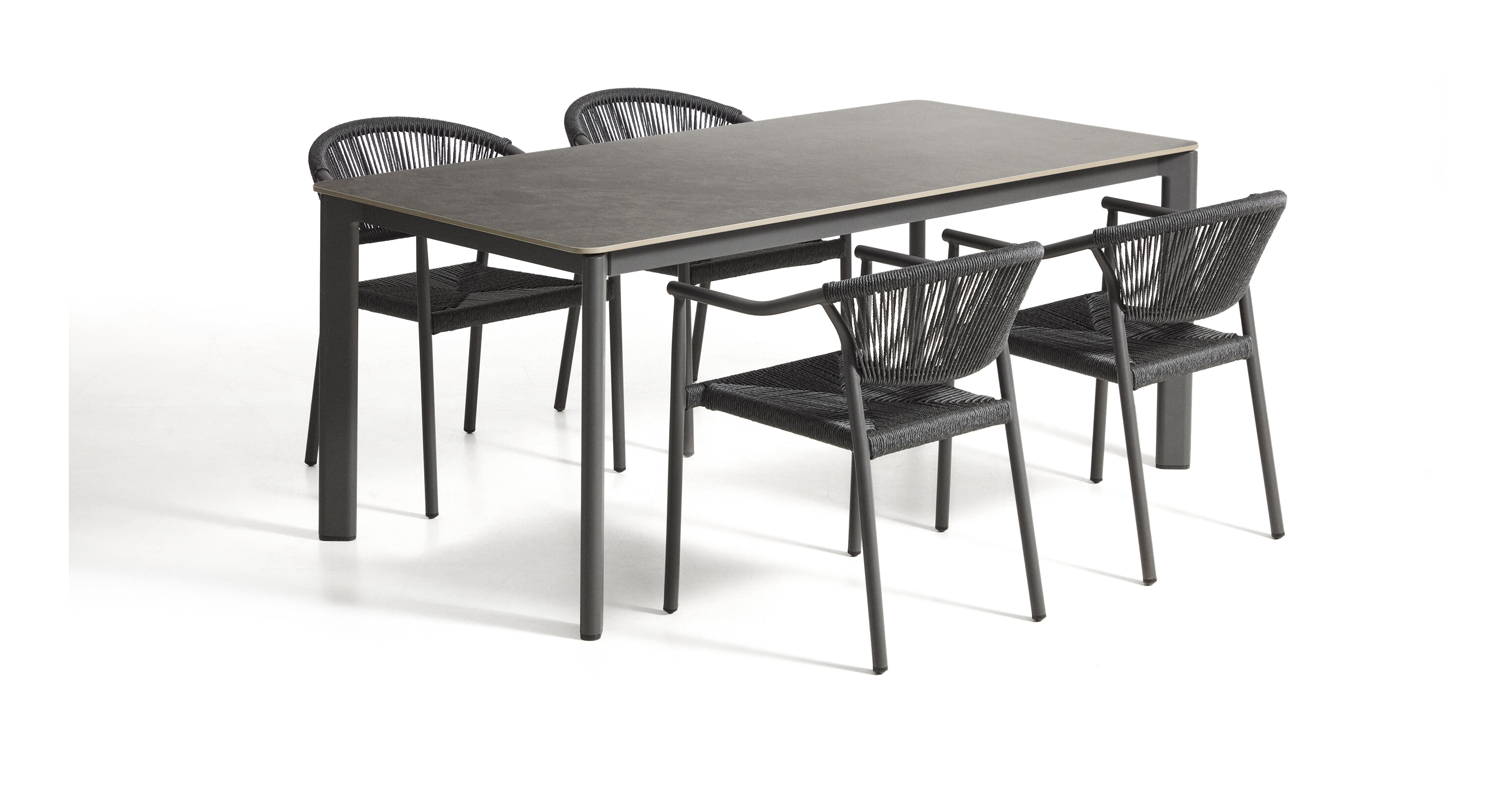 Kave Home Tuinset Anafi Met Anafi tuintafel en 4 Livadia stoelen