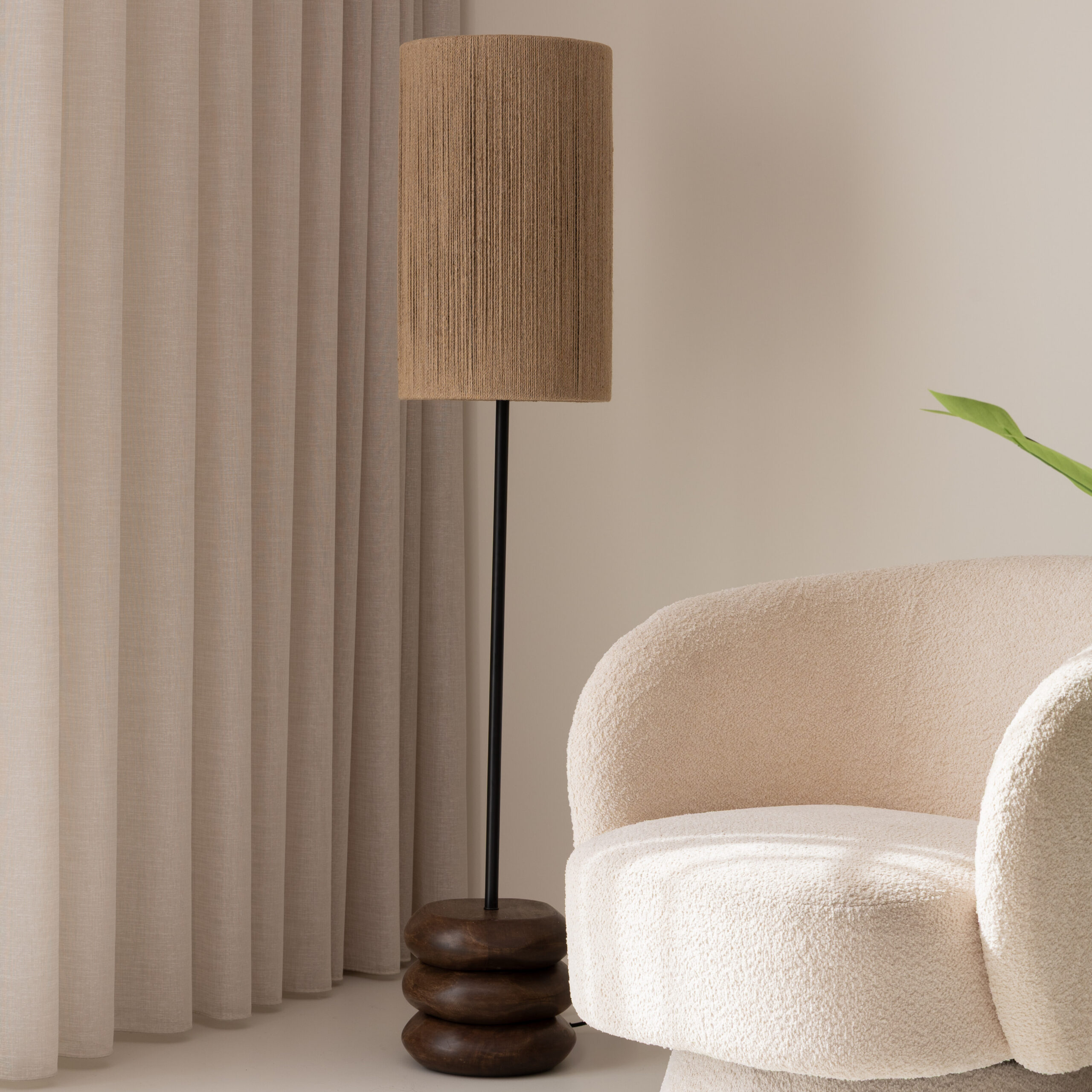 Kave Home Vloerlamp Kor Acaciahout en jute