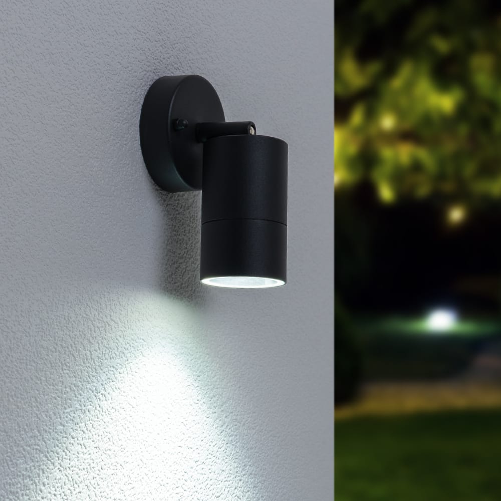 Lago LED Wandlamp zwart - 4 Watt 345 Lumen - IP44 Waterdicht - GU10 - 6500K Daglicht Wit - Dimbaar - Kantelbaar - Binnen en buiten - Modern | HOFTRONIC
