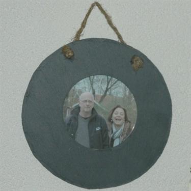 Leisteen fotolijst rond / Outhings | Outhings