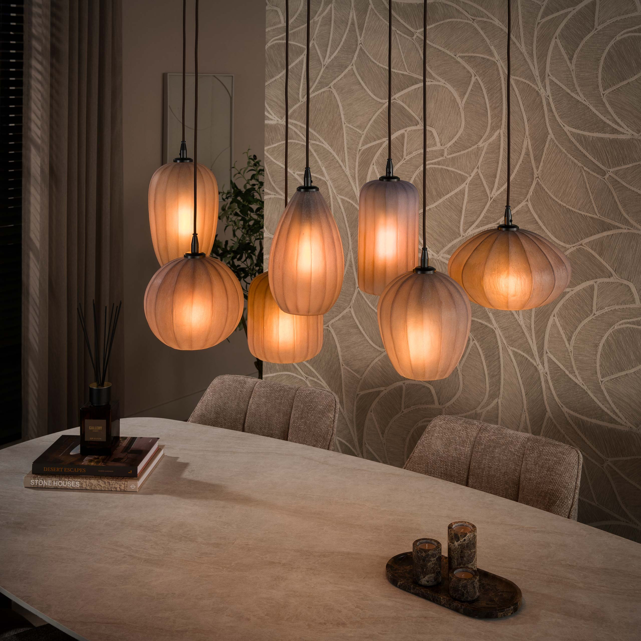 LifestyleFurn Hanglamp Tamila 4+3-lamps - Sienna bruin frosted | LifestyleFurn