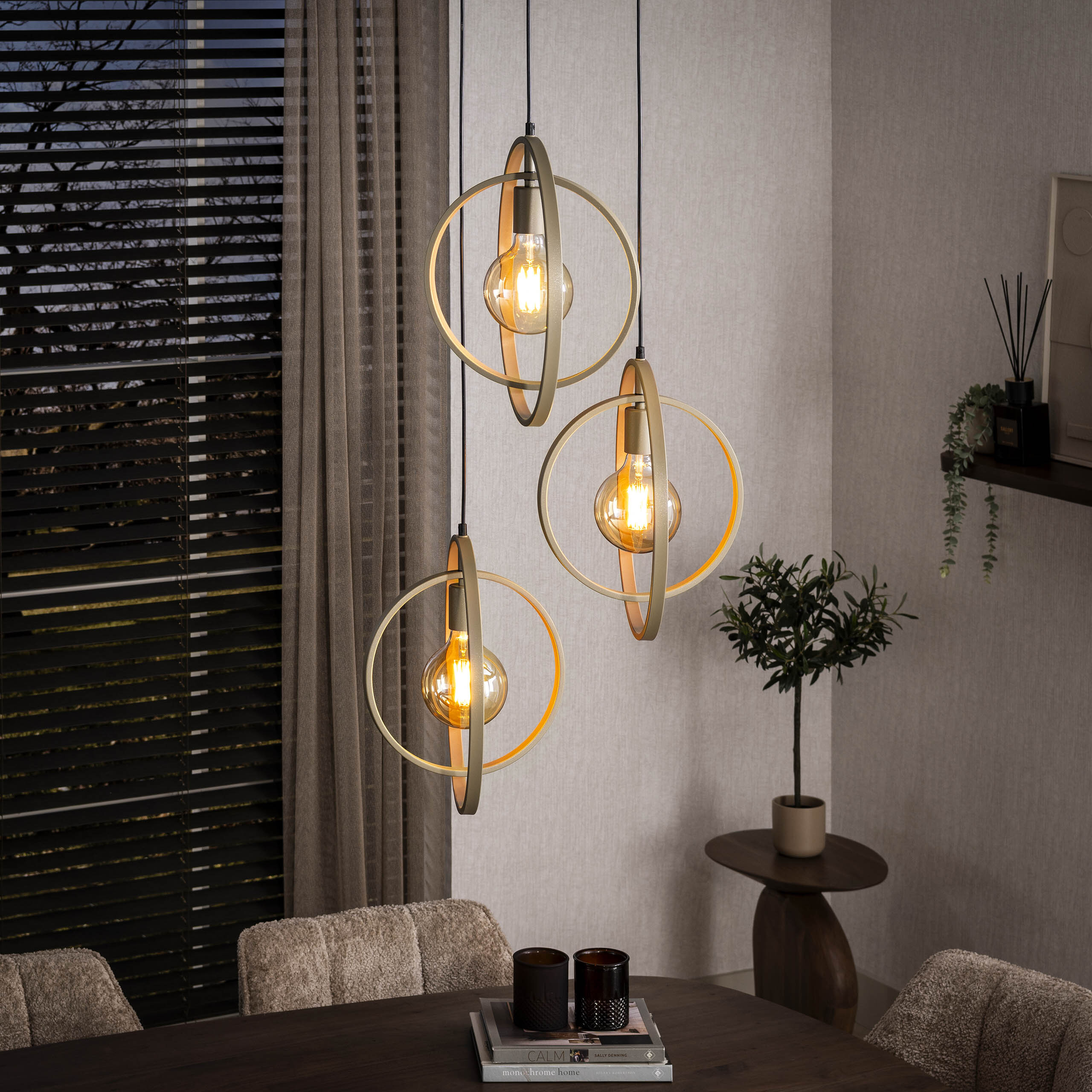 LifestyleFurn Hanglamp Tricia 3-lamps getrapt - Beige | LifestyleFurn