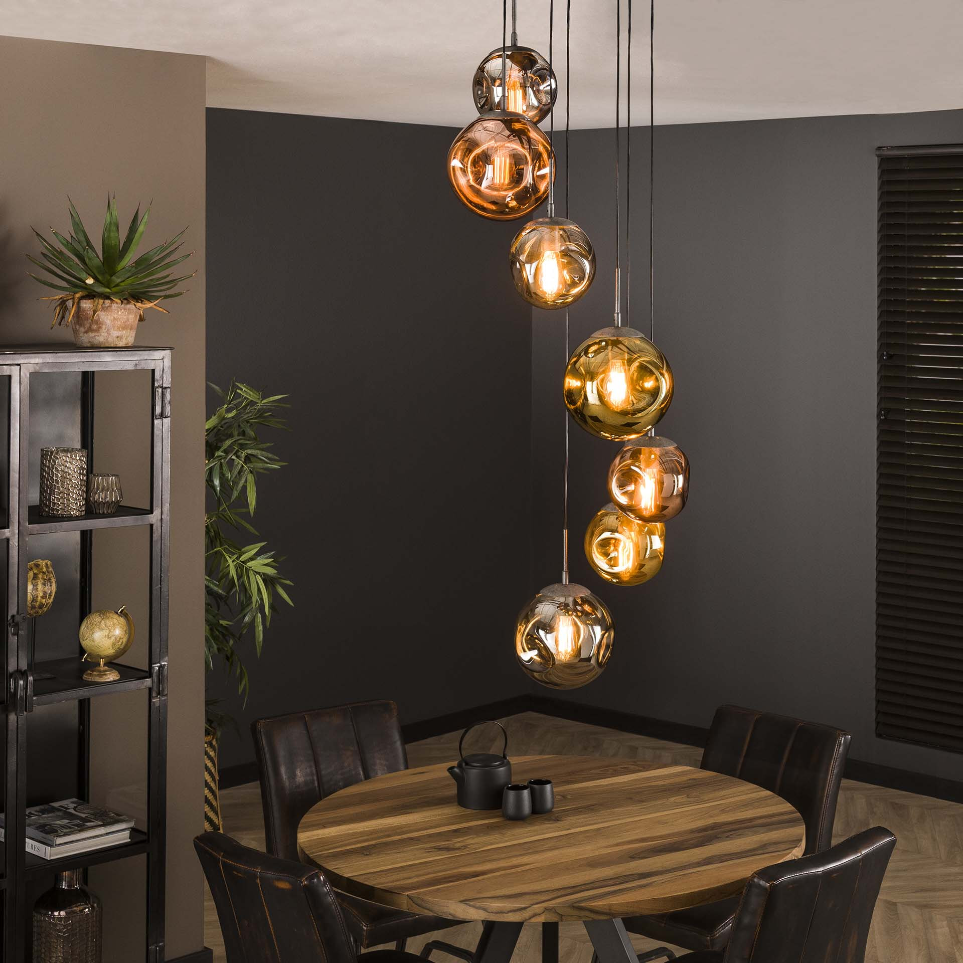 LifestyleFurn Hanglamp Yair 7-lamps Getrapt - Oud Zilver | LifestyleFurn