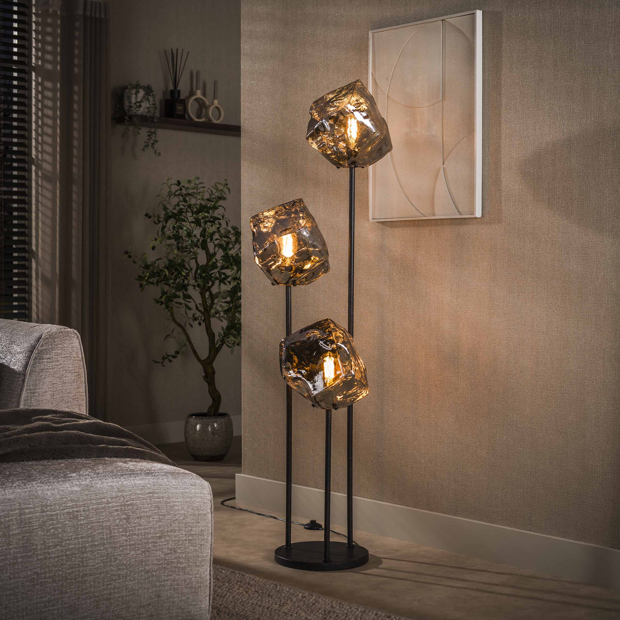 LifestyleFurn Vloerlamp Rock 3-lamps - Chromed | LifestyleFurn