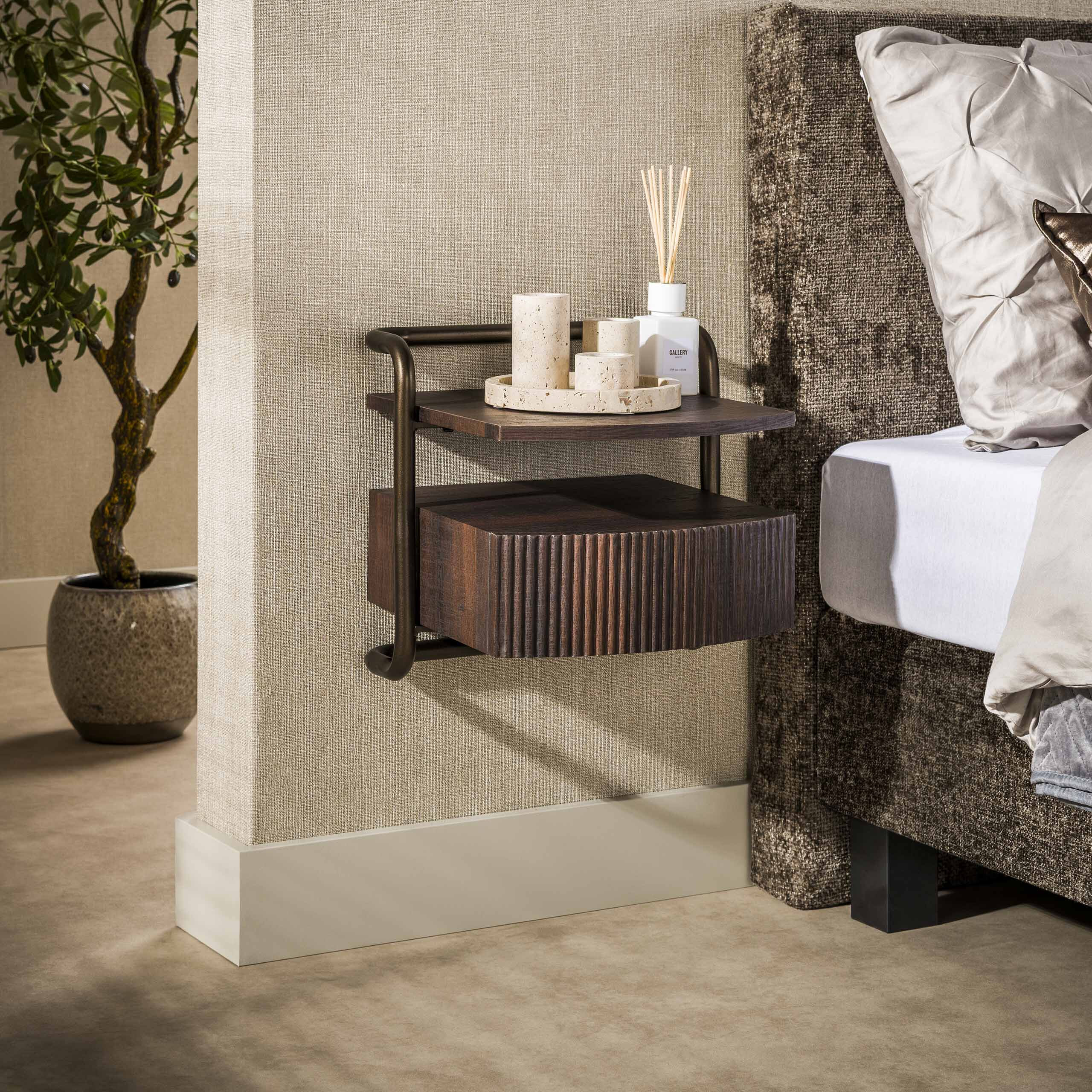 LifestyleFurn Zwevend Nachtkastje Lamond Eikenlook