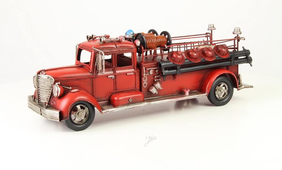 Miniatuurmodel brandweerauto met slangen | DecoImport