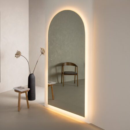 Nohr Gebogen Spiegel Daralyn Met LED-verlichting