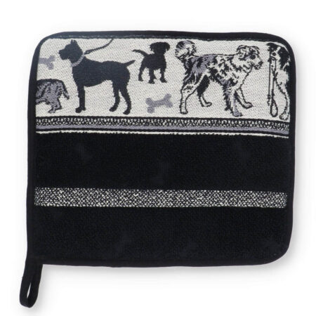 Pannenlap Dogs Black | Bunzlau Castle