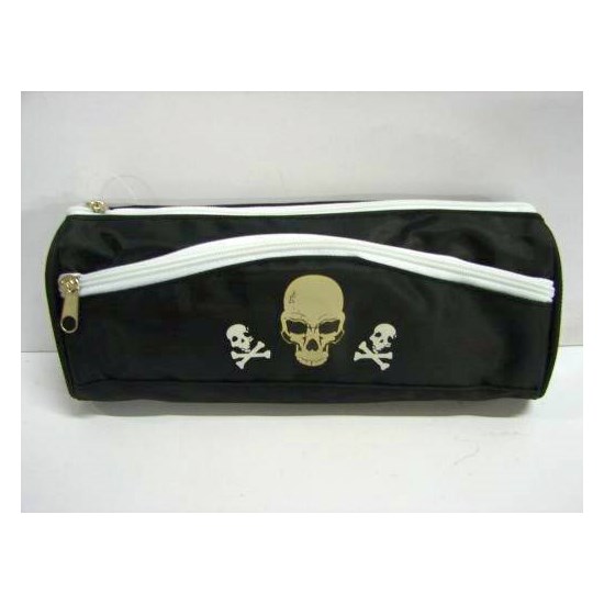 Penetui met doodshoofden | Merkloos