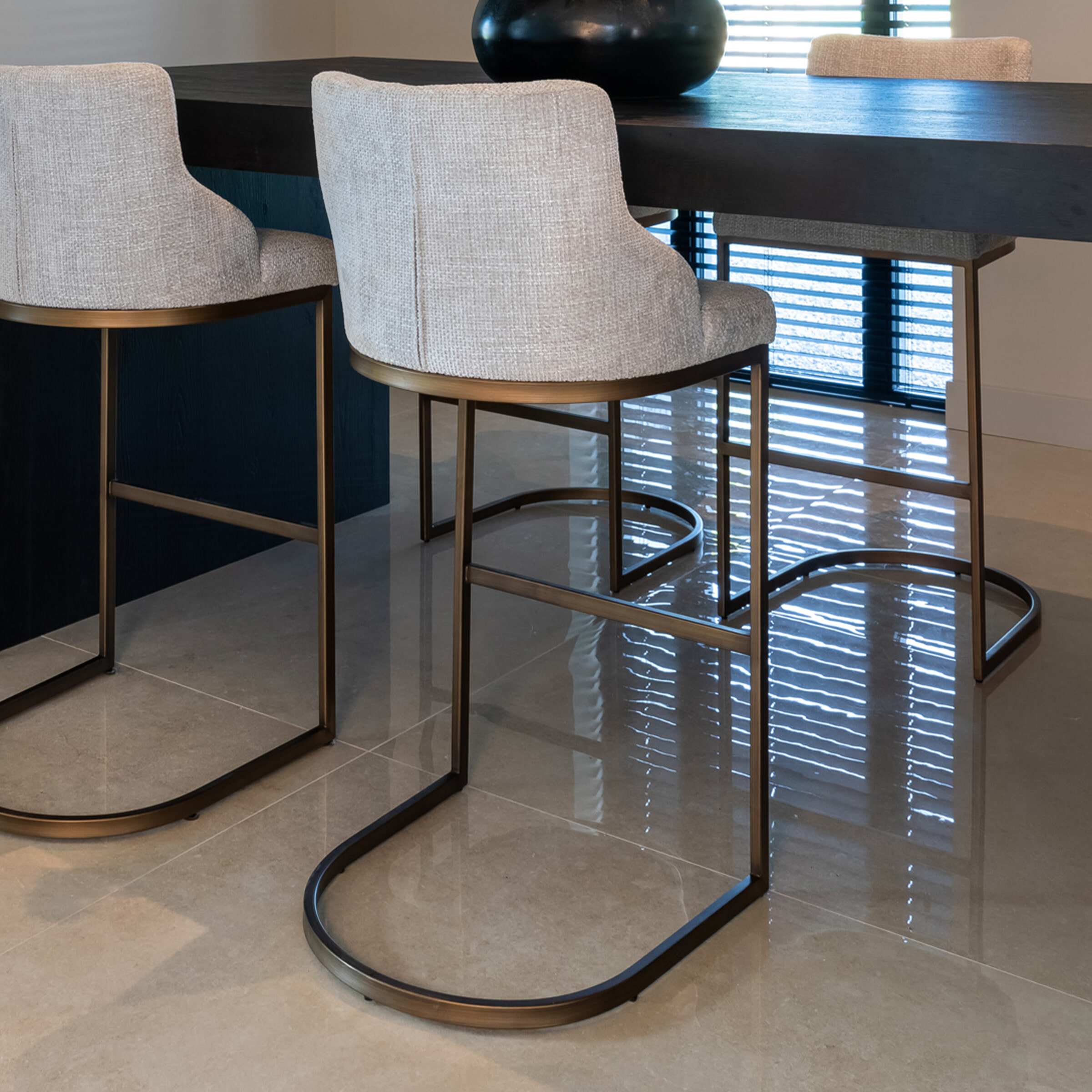 Richmond Barstoel Bolton - Naturel (zithoogte 77cm) | Richmond Interiors