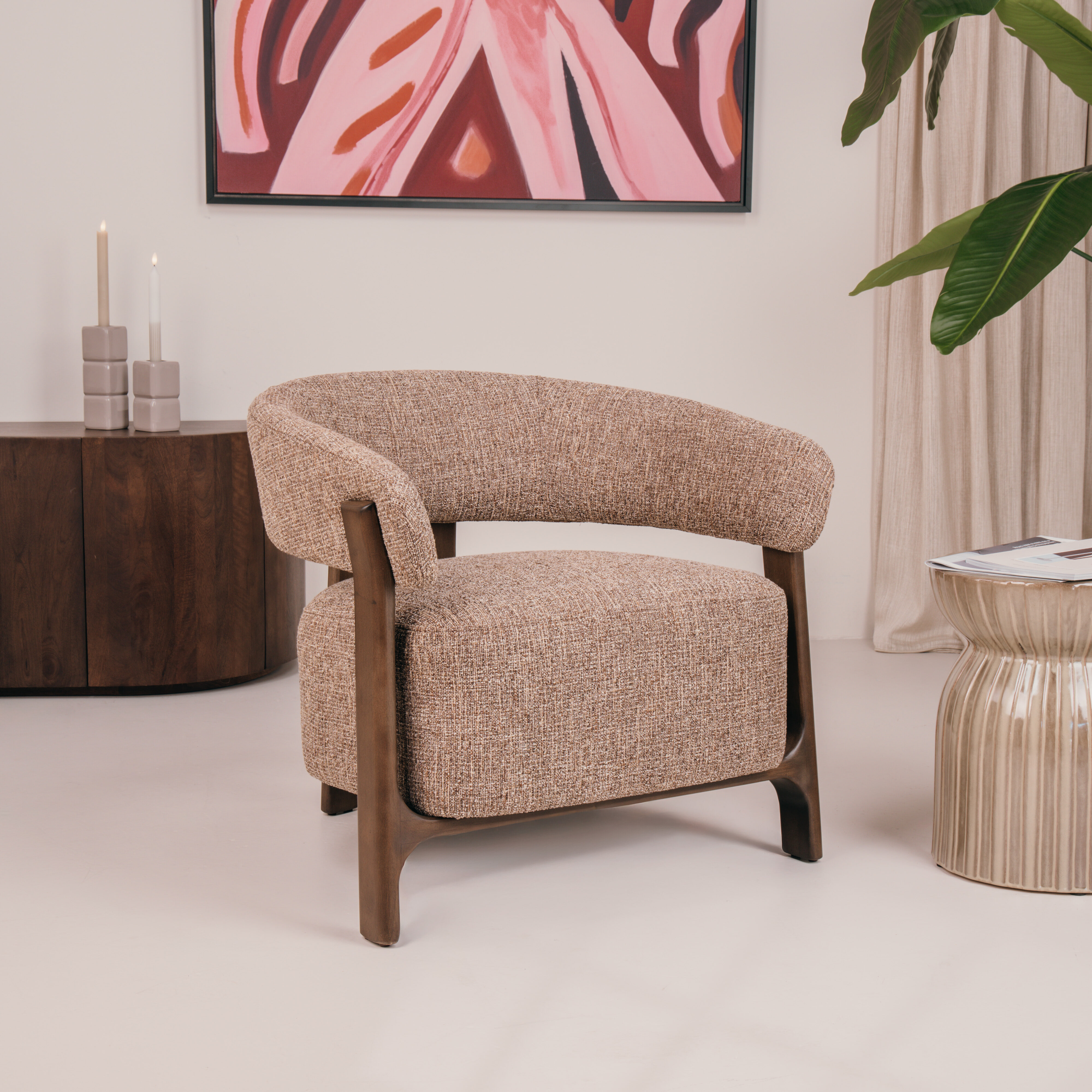 Richmond Fauteuil Dalara Tweed stof en beukenhout - Bruin | Richmond Interiors
