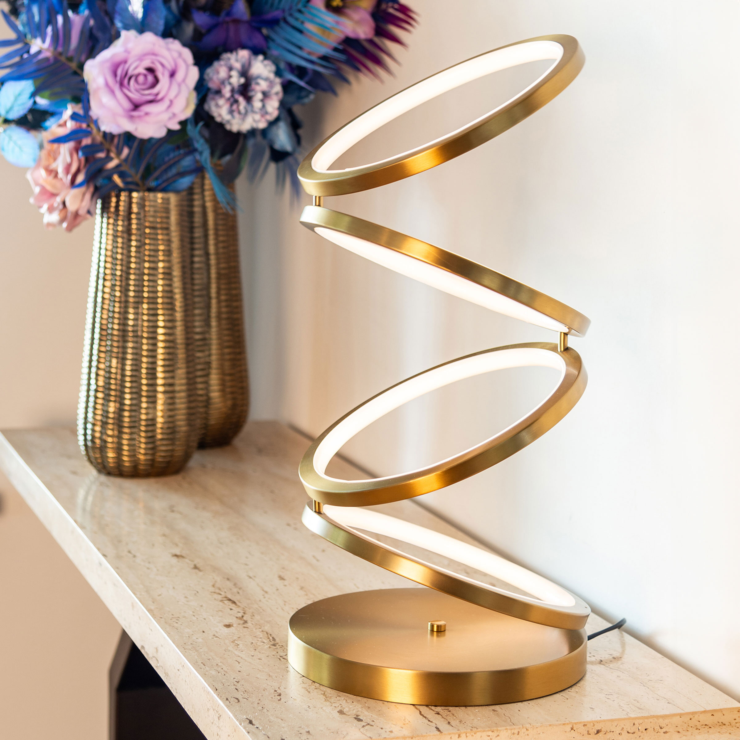 Richmond Tafellamp Jaimin 53cm hoog - Brushed Gold | Richmond Interiors