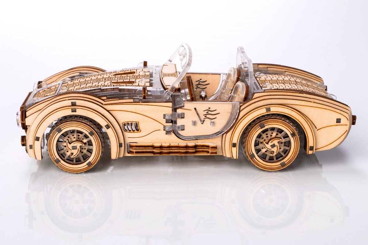 Speedster V2 houten modelbouw met plastic | Veter