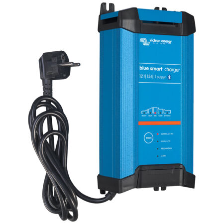 Victron Blue Smart IP22 (Type: 12V/15A - 1 Uitgang) | Victron