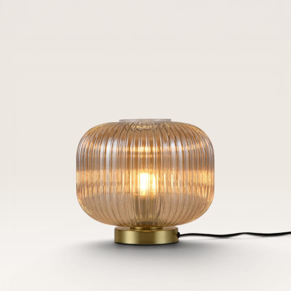 Virello - Tafellamp Amber glas 25 cm - Lampenstandaard goud Metaal - Dressoir lamp - Vintage tafellamp - E27 fitting - Met aan/uit-schakelaar | LUSENZ