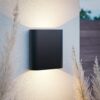 Vonia LED wandlamp - 3000K warm wit - 11 Watt - Up & down light - IP65 voor binnen en buiten - Dubbelzijdige wandlamp - Zwart | HOFTRONIC