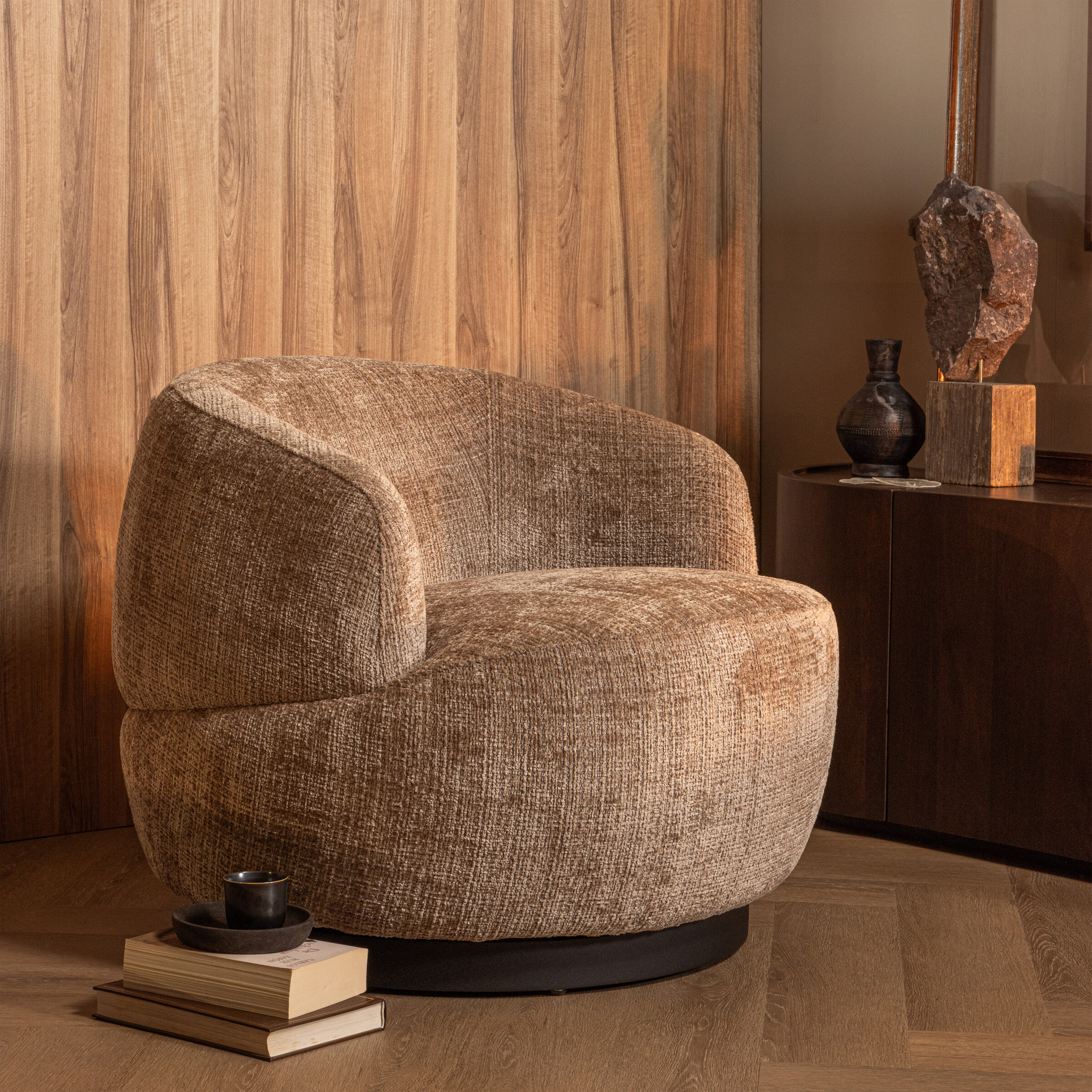 WOOOD Draaifauteuil Woolly Chenille - Zand - Japandi - BePureHome | WOOOD